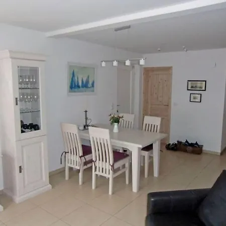 Stranddistel Comfortable * Glowe